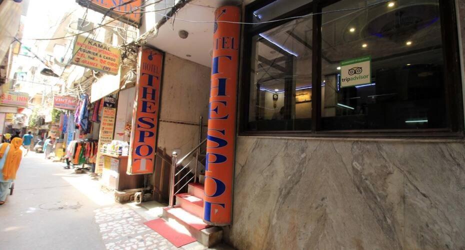新德里 Family Spot酒店 外观 照片