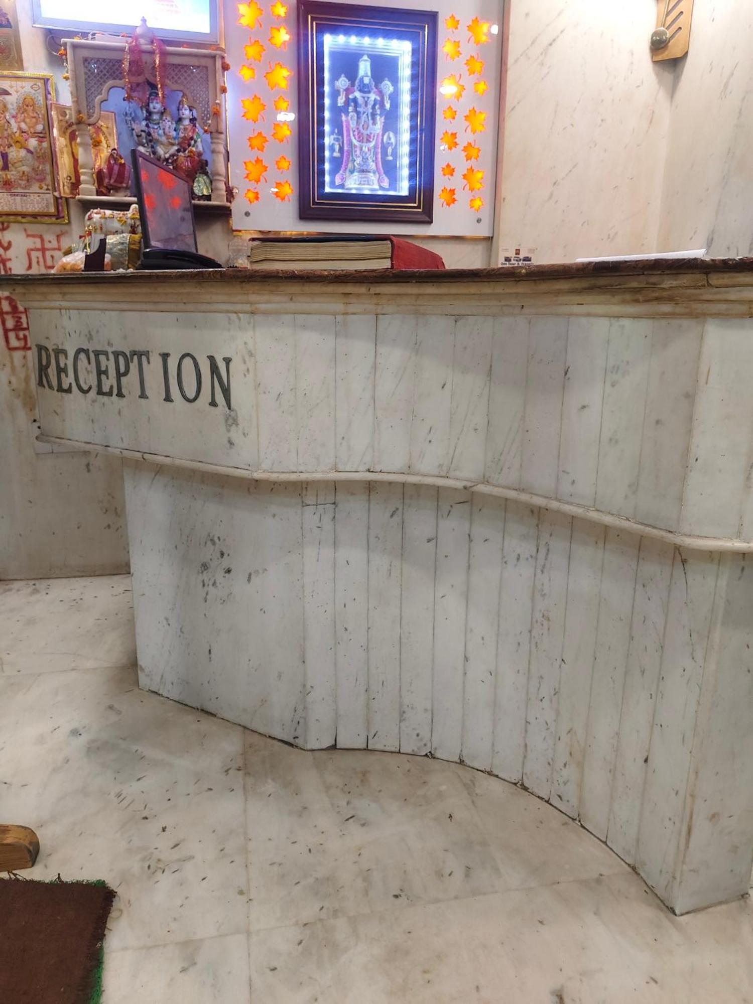 新德里 Family Spot酒店 外观 照片